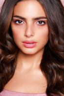 Batom Flor  Mágica. Hidratante Nutritivo.